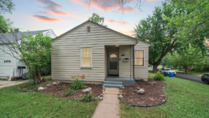 2210 S Euclid Ave, Sioux Falls, SD 57105